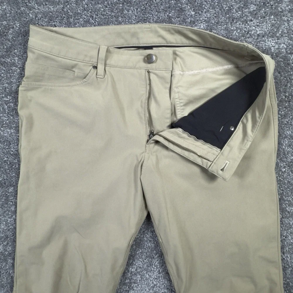 Lululemon Men 32 Sand ABC Classic Warpstreme Fabric 5 Pocket Jeans M5552S *READ*